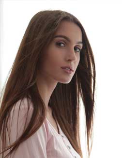 hena 22 year female call girls in Jaisalmer